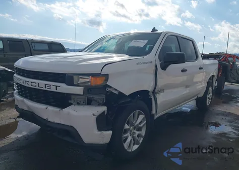 2021 Chevrolet Silverado 1500 2Wd Short Bed Custom z USA, uszkodzony, nr VIN 3GCPWBEH9MG166154